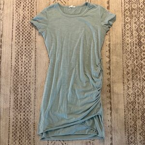 LA MIEL Sage Green Ruched Short Sleeve Top